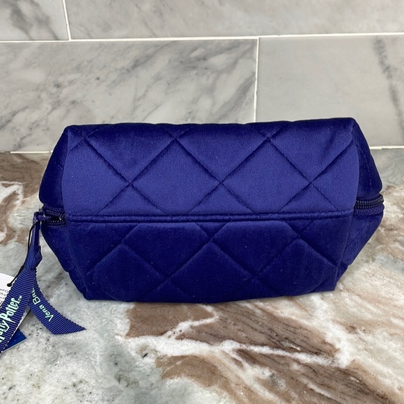 BNWT Vera Bradley Harry Potter FORBIDDEN FOREST Clamshell Cosmetic Bag Hedwig - Picture 9 of 16